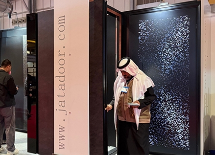 JATA 席卷中东双城展会：从迪拜到利雅得，开启 2026 建筑定制新篇章